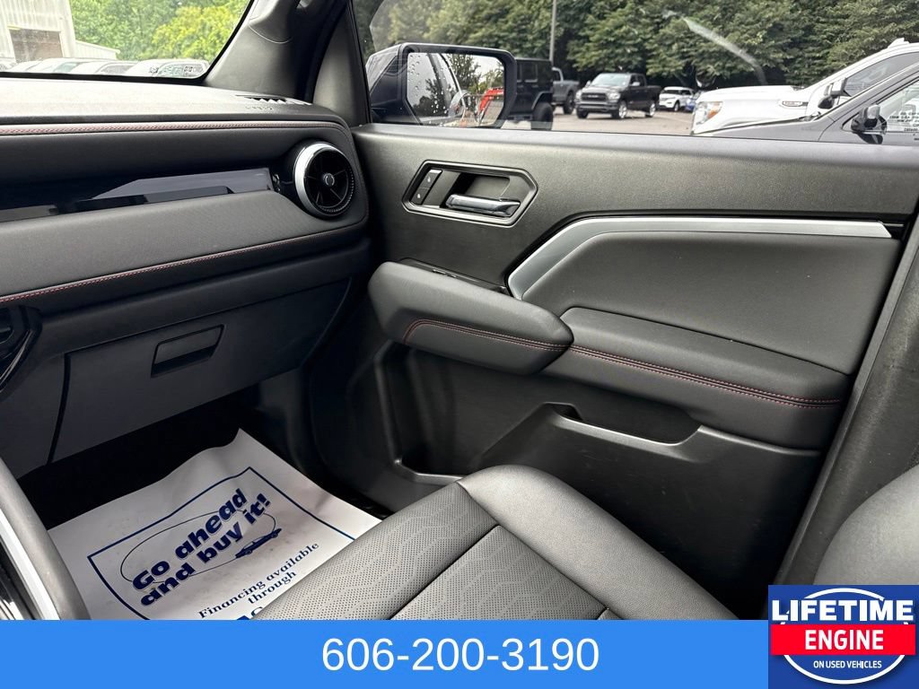 Used 2023 Chevrolet Colorado Z71 w/ Z71 Convenience Package 2 AWD/4WD image 20