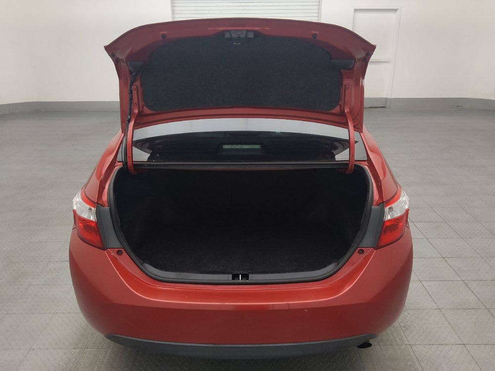 Used 2015 Toyota Corolla LE FWD image 29
