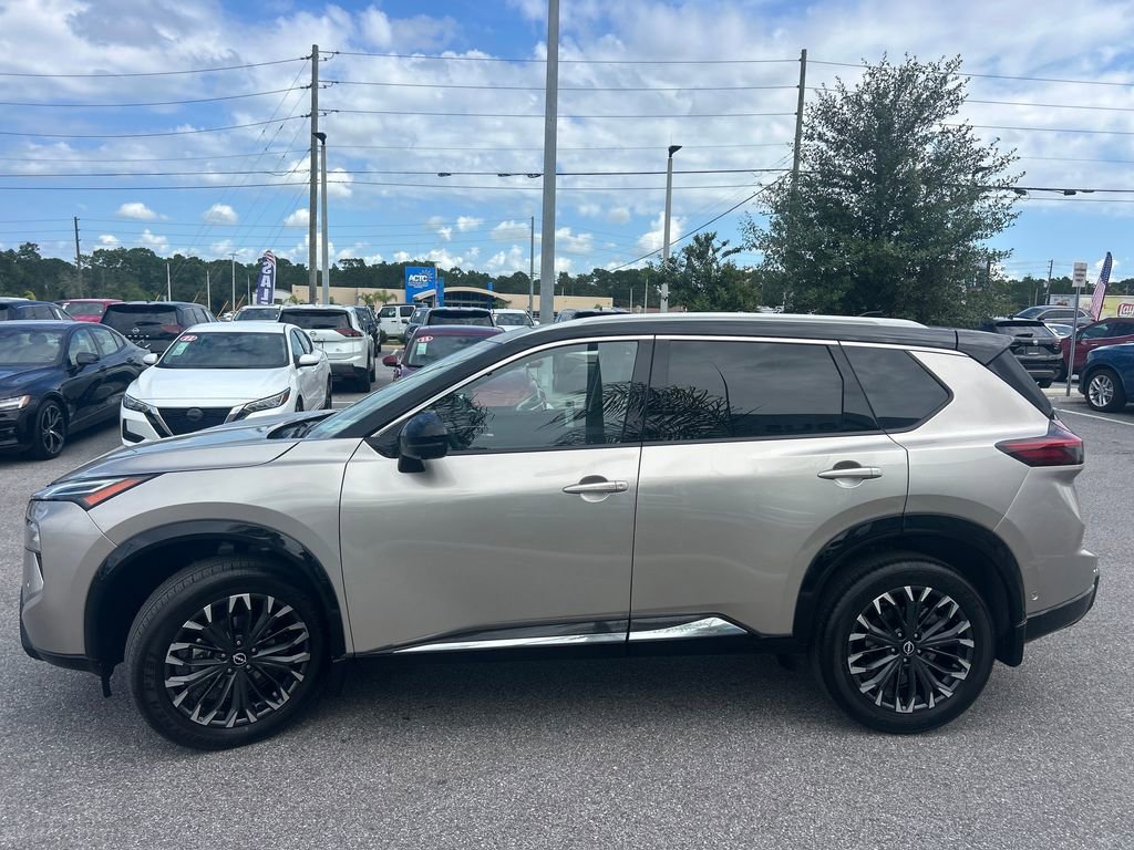 New 2026 Nissan Rogue Platinum image 5