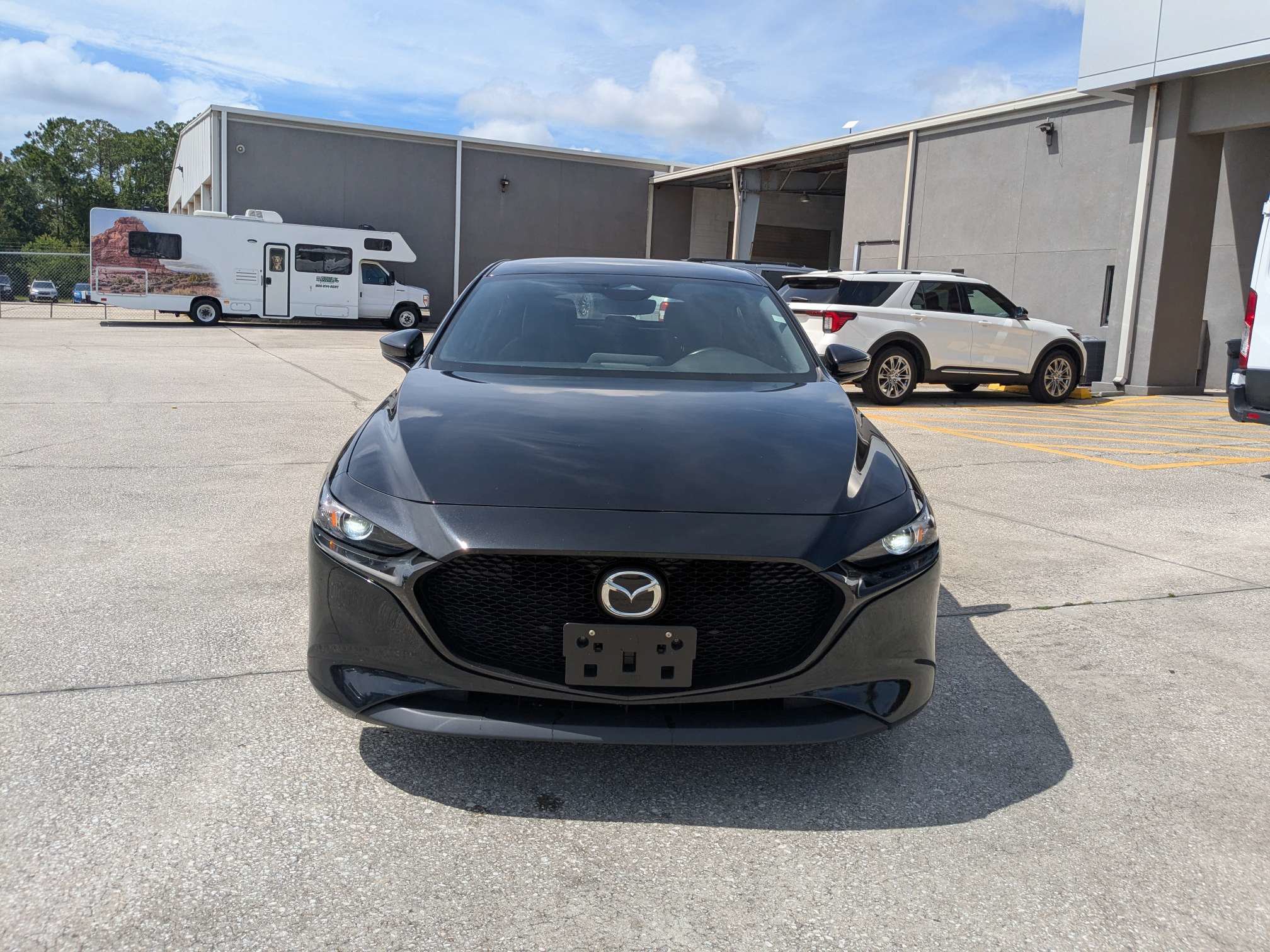 Used 2024 MAZDA MAZDA3 s FWD image 9