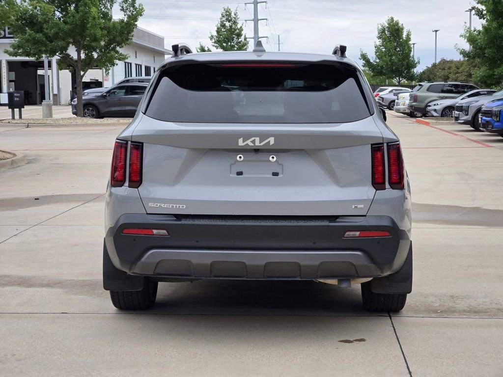 Certified 2023 Kia Sorento X-Line EX AWD/4WD image 13