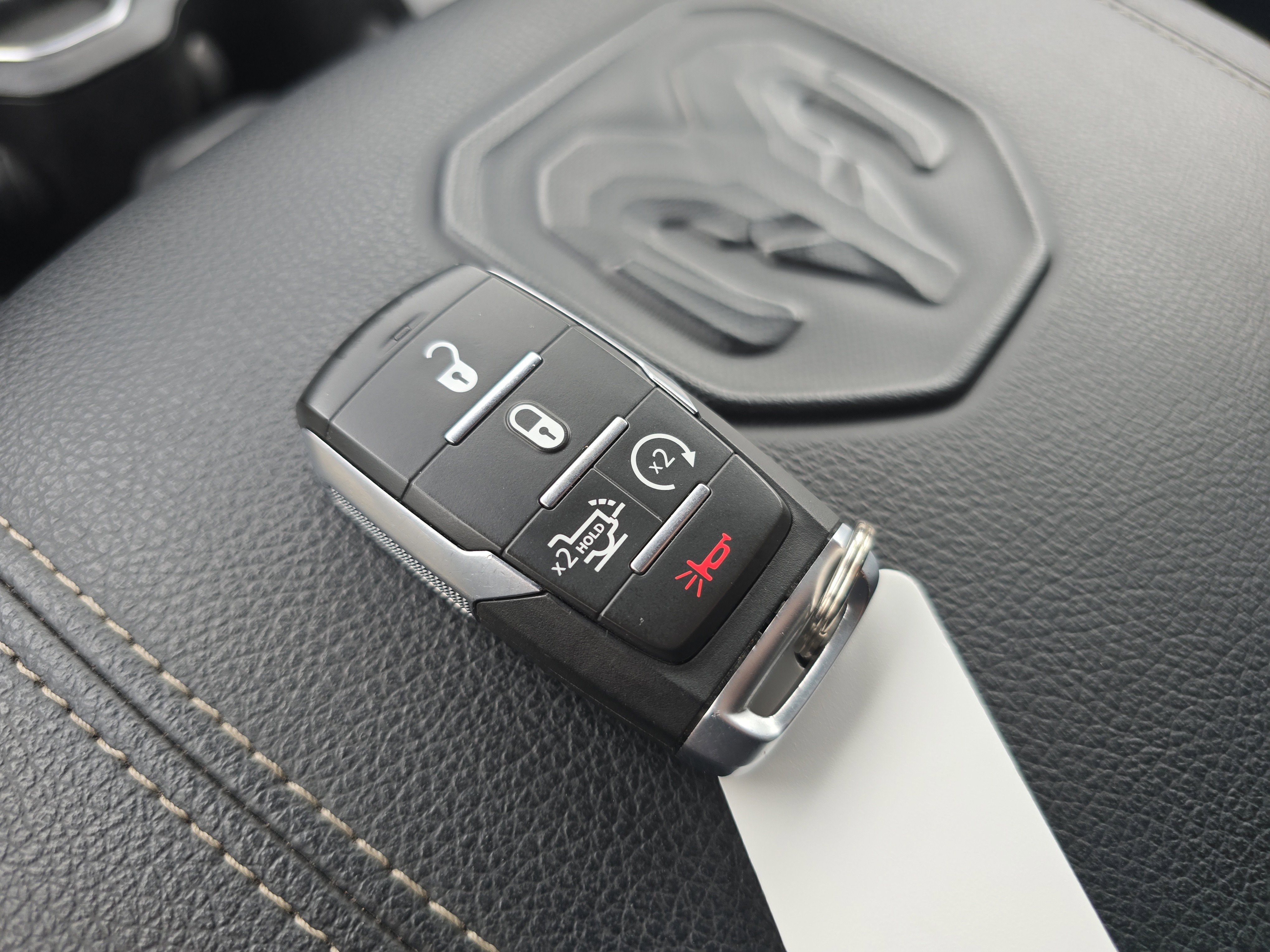 Used 2025 RAM 1500 Laramie image 36