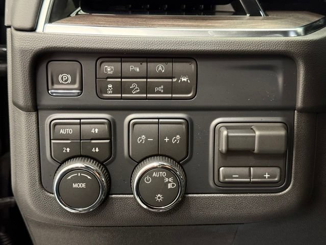 New 2026 Chevrolet Suburban LS w/ Max Trailering Package AWD/4WD image 37
