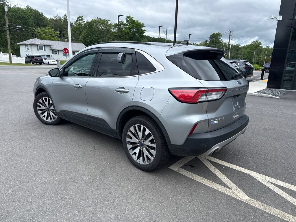 Used 2022 Ford Escape Titanium AWD/4WD video 3