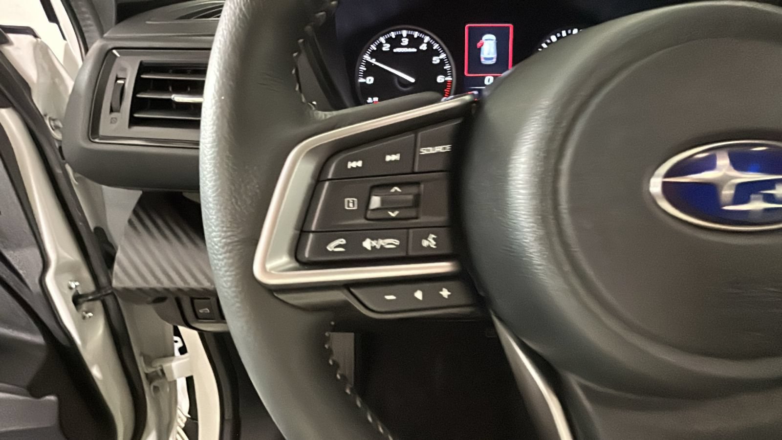 Used 2026 Subaru Ascent Premium AWD/4WD image 18