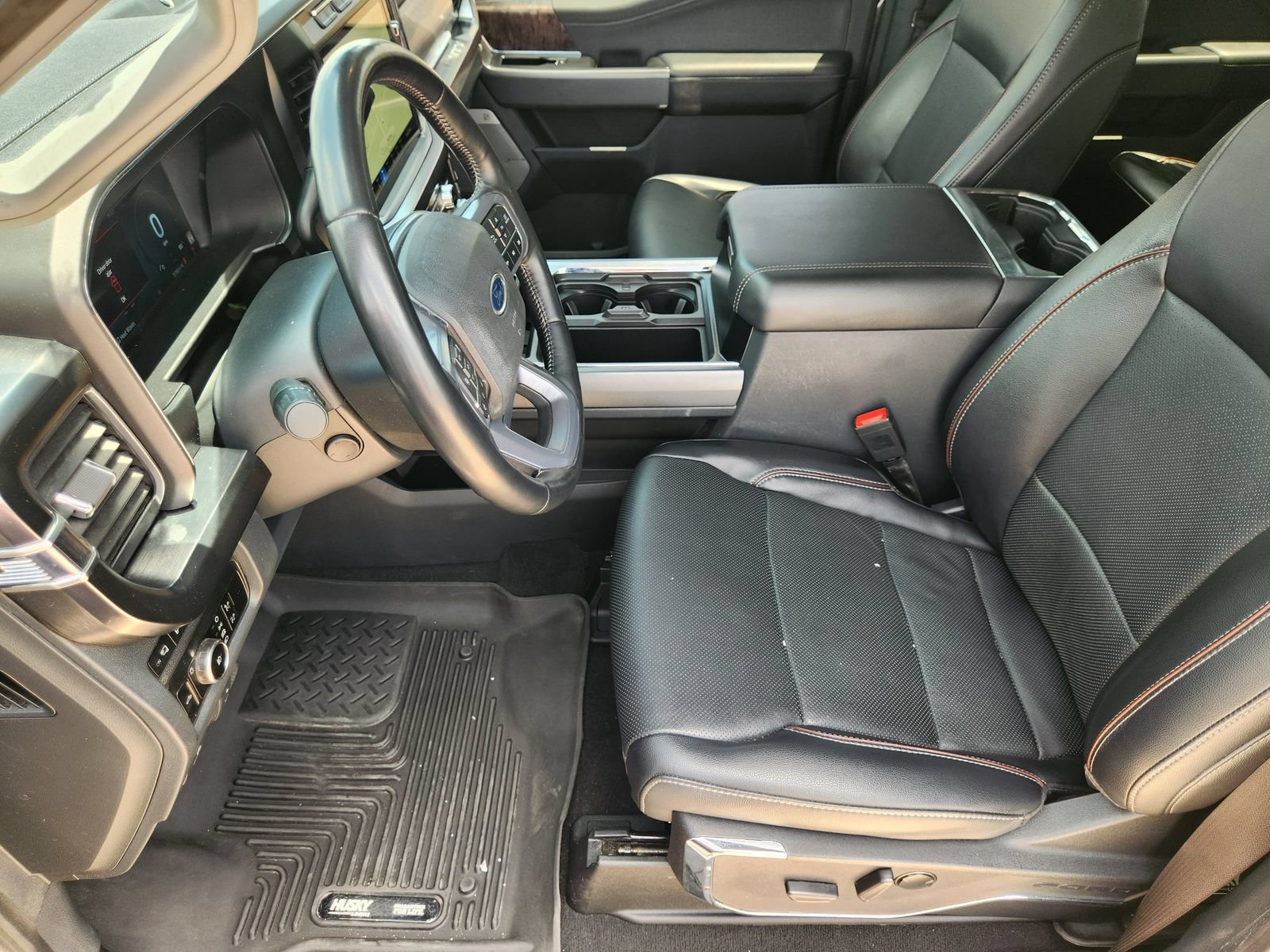 Used 2023 Ford F250 Lariat w/ Lariat Ultimate Package AWD/4WD image 15