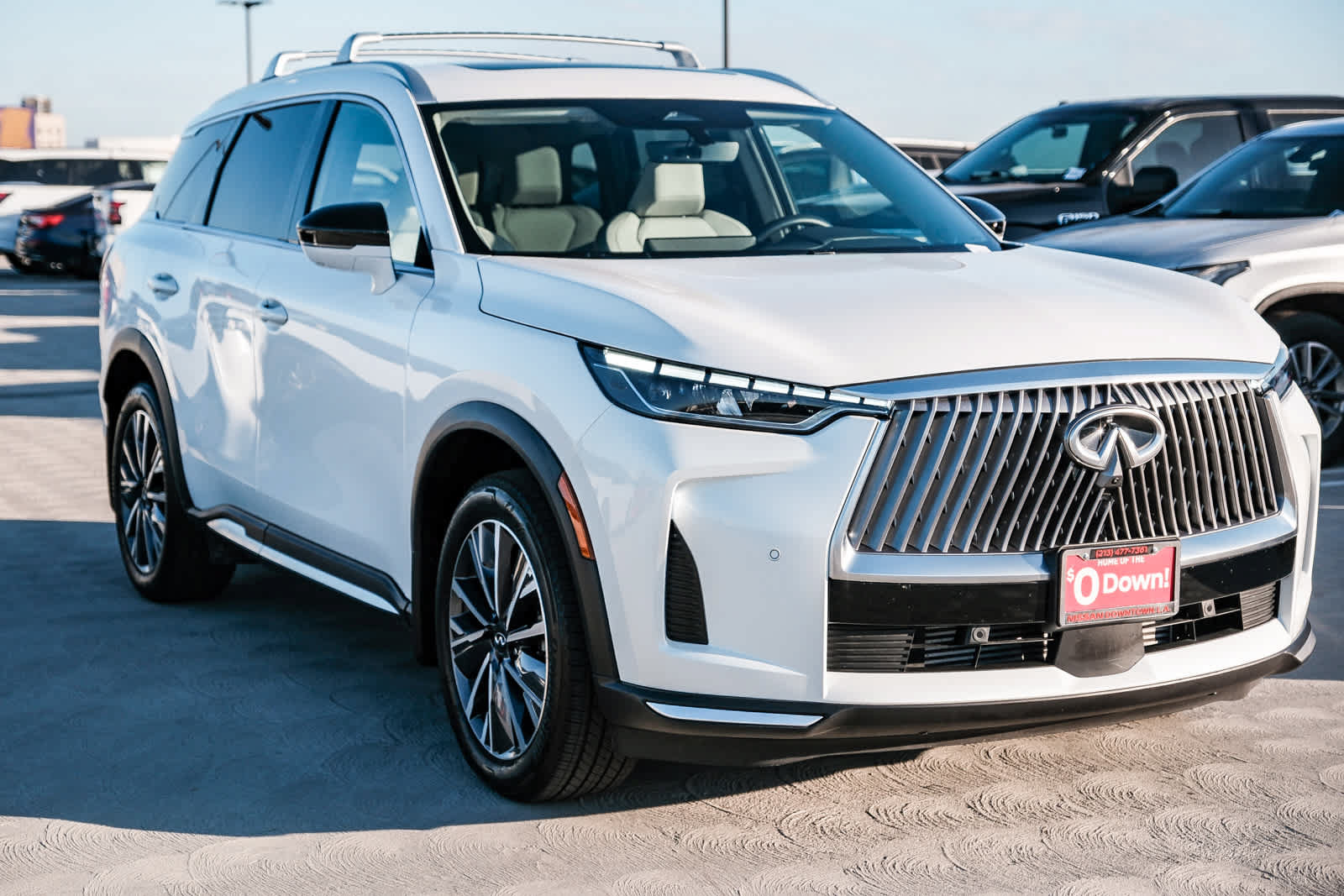 Used 2026 INFINITI QX60 Luxe w/ Cargo Package FWD image 3