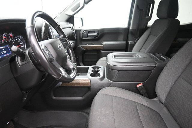 Used 2020 Chevrolet Silverado 1500 LT Trail Boss AWD/4WD image 16