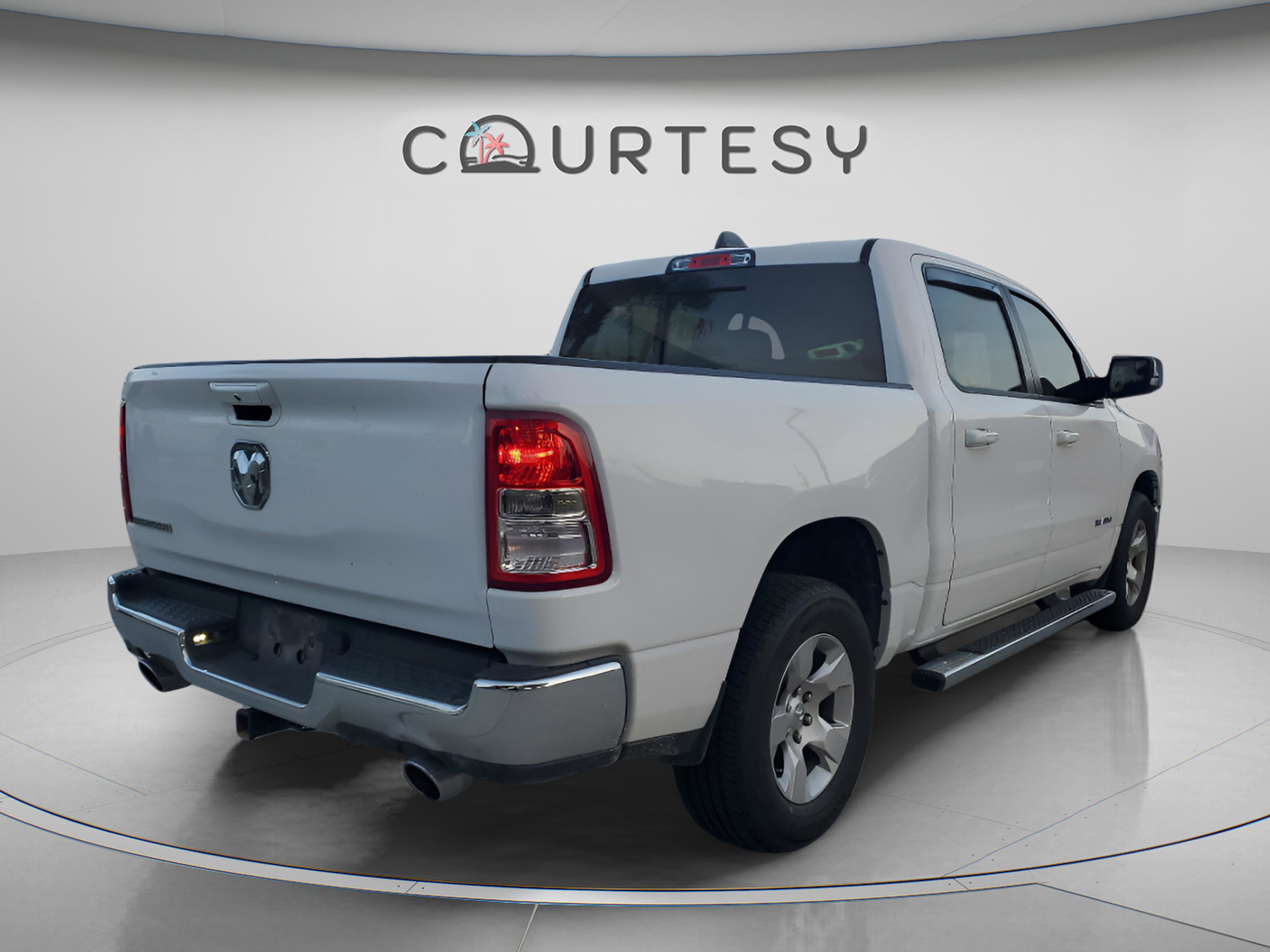 Used 2022 RAM 1500 Big Horn image 3