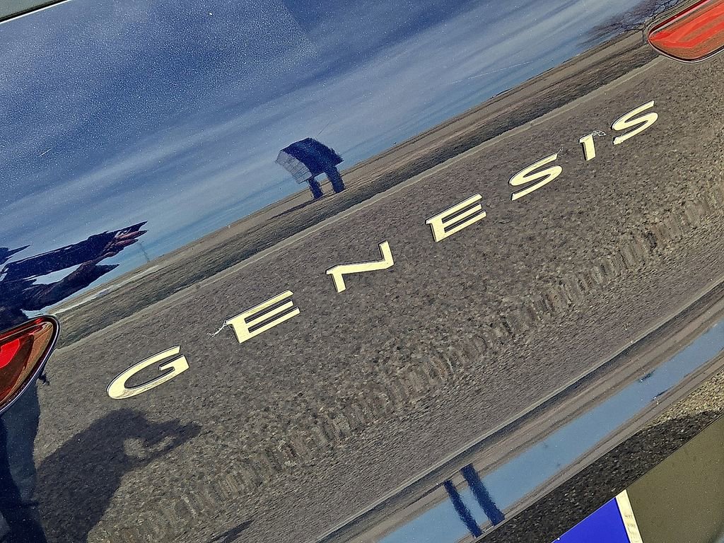 Used 2025 Genesis GV70 2.5T image 13