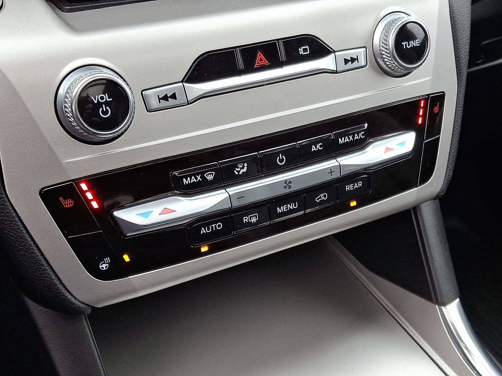 Used 2022 Ford Explorer Timberline image 18