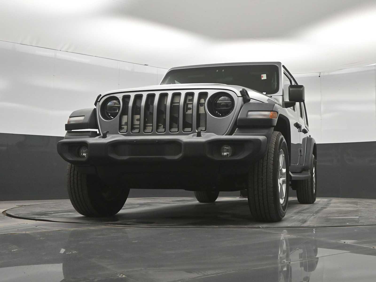 Used 2018 Jeep Wrangler Unlimited Sport S AWD/4WD image 33