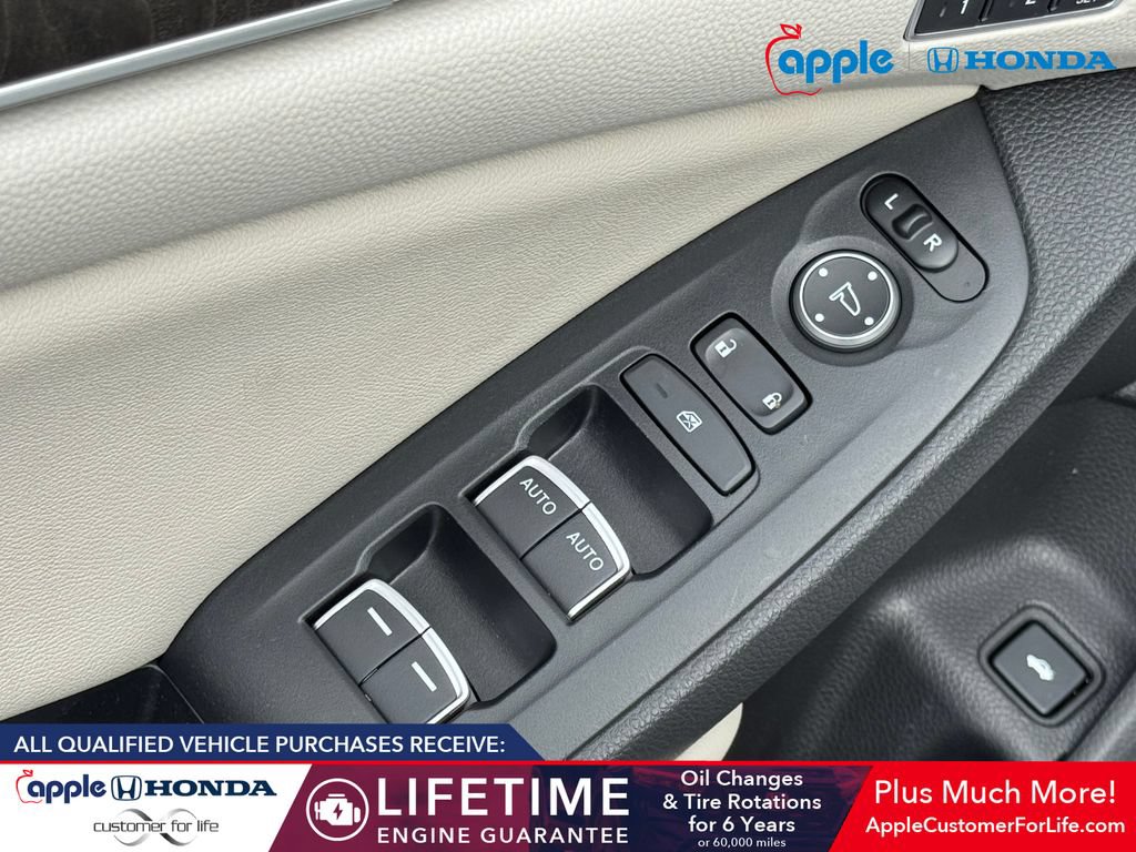 Used 2022 Honda Accord EX-L image 9