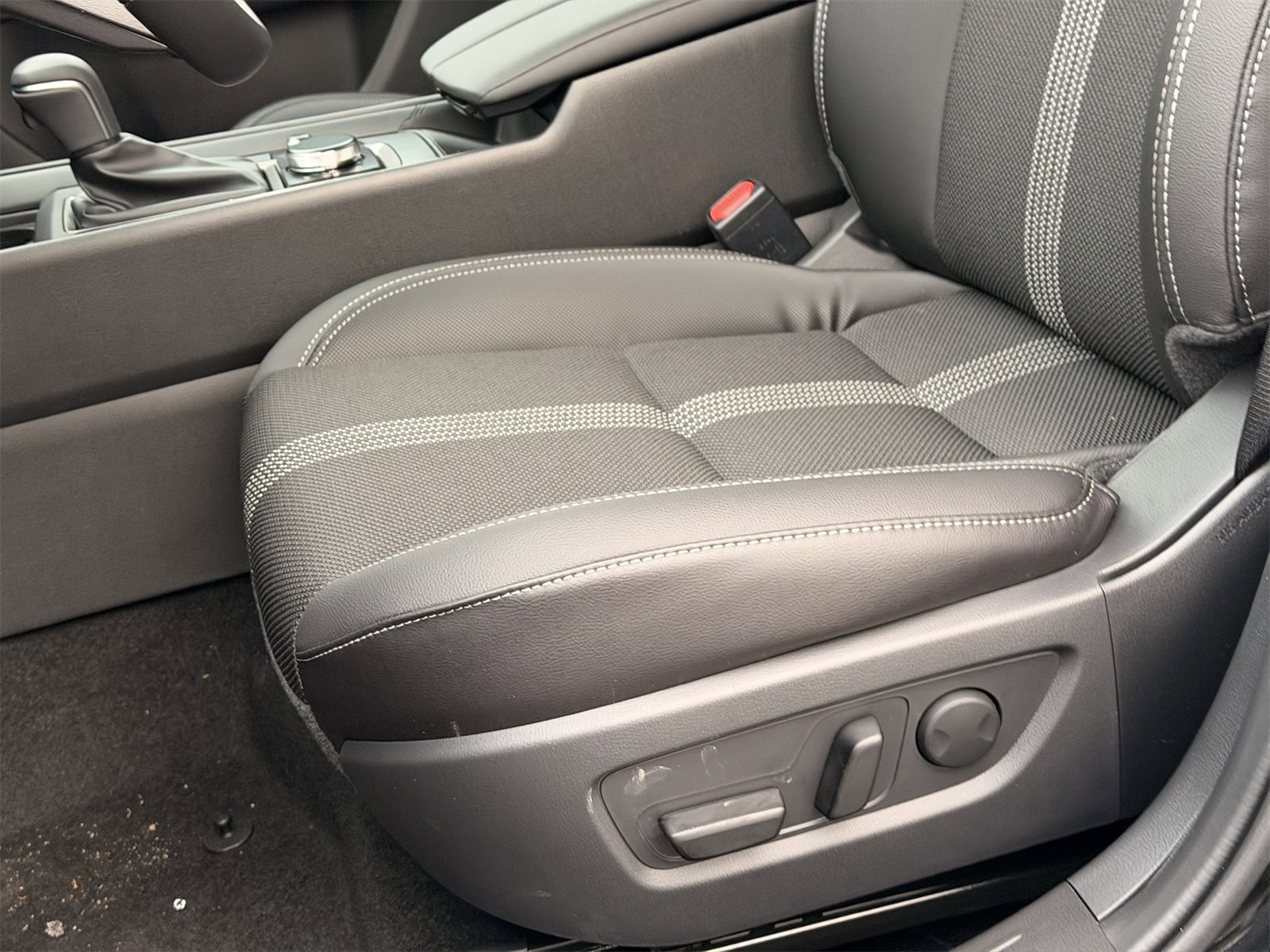 New 2026 MAZDA CX-50 2.5 Hybrid w/ Preferred Pkg image 12