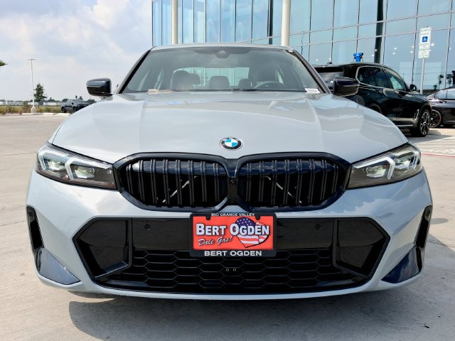 New 2026 BMW 330i xDrive Sedan w/ M Sport Package AWD/4WD image 3