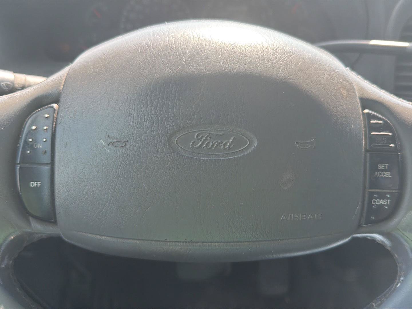Used 2002 Ford F150 King Ranch AWD/4WD image 9