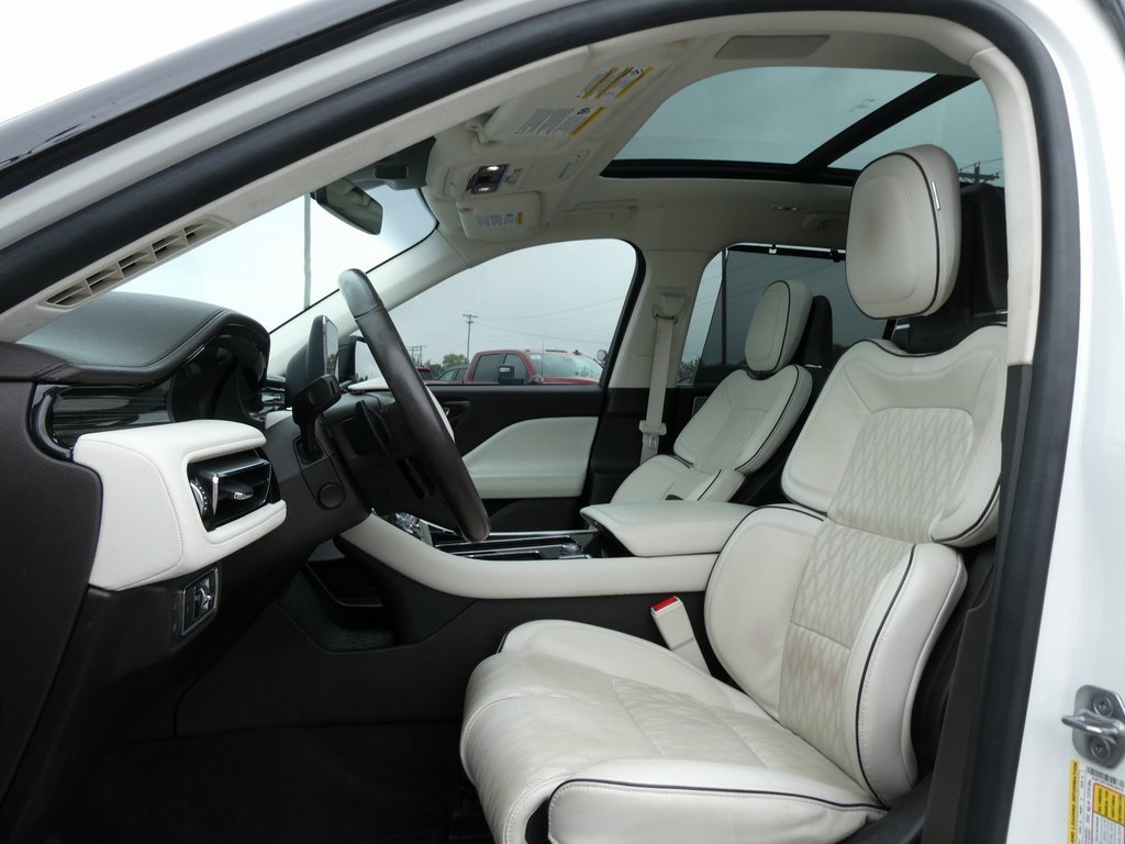 Used 2023 Lincoln Aviator Black Label Grand Touring w/ Class IV Trailer Tow Package image 26