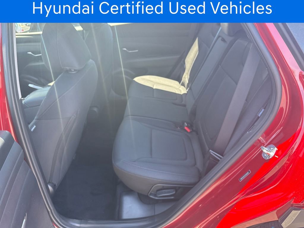 Certified 2025 Hyundai Tucson SE FWD image 27