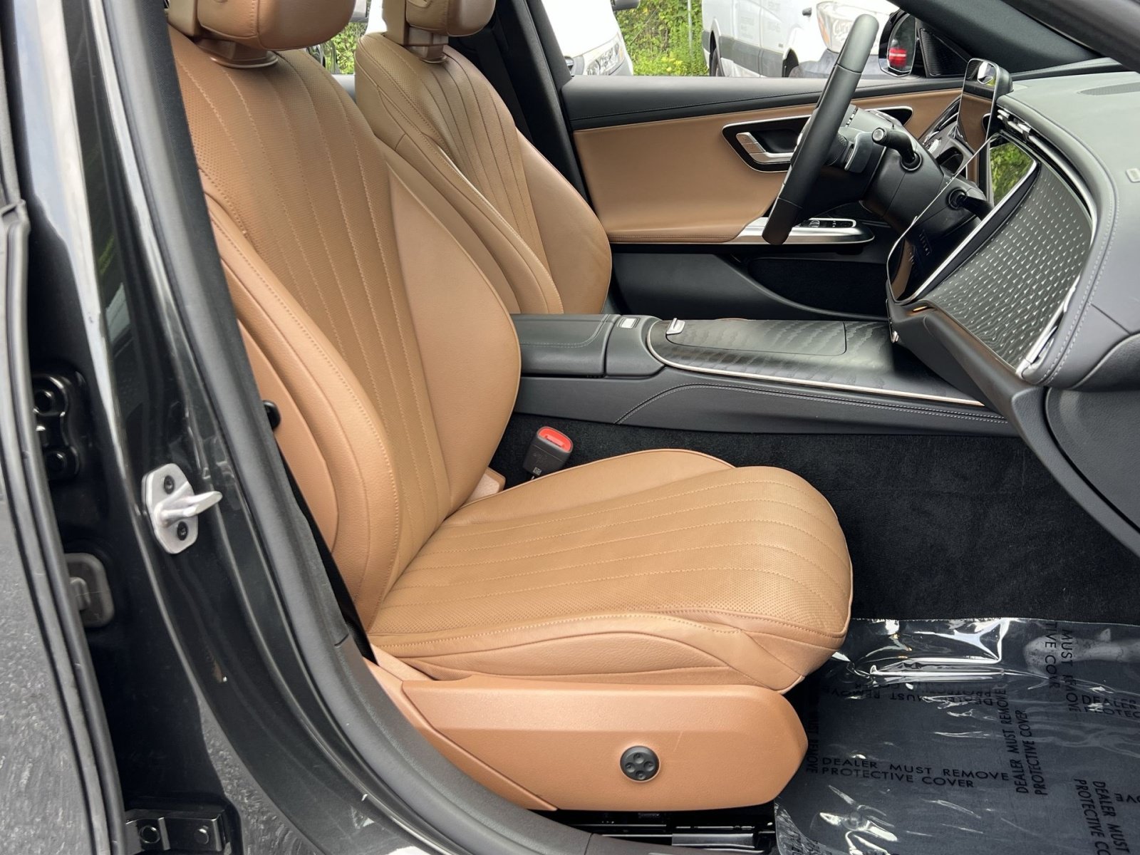 Certified 2025 Mercedes-Benz E 350 4MATIC Sedan image 33