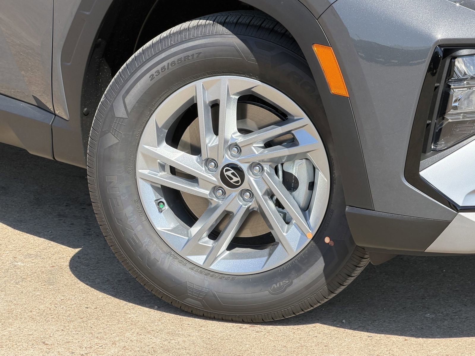 Certified 2026 Hyundai Tucson SE FWD image 9
