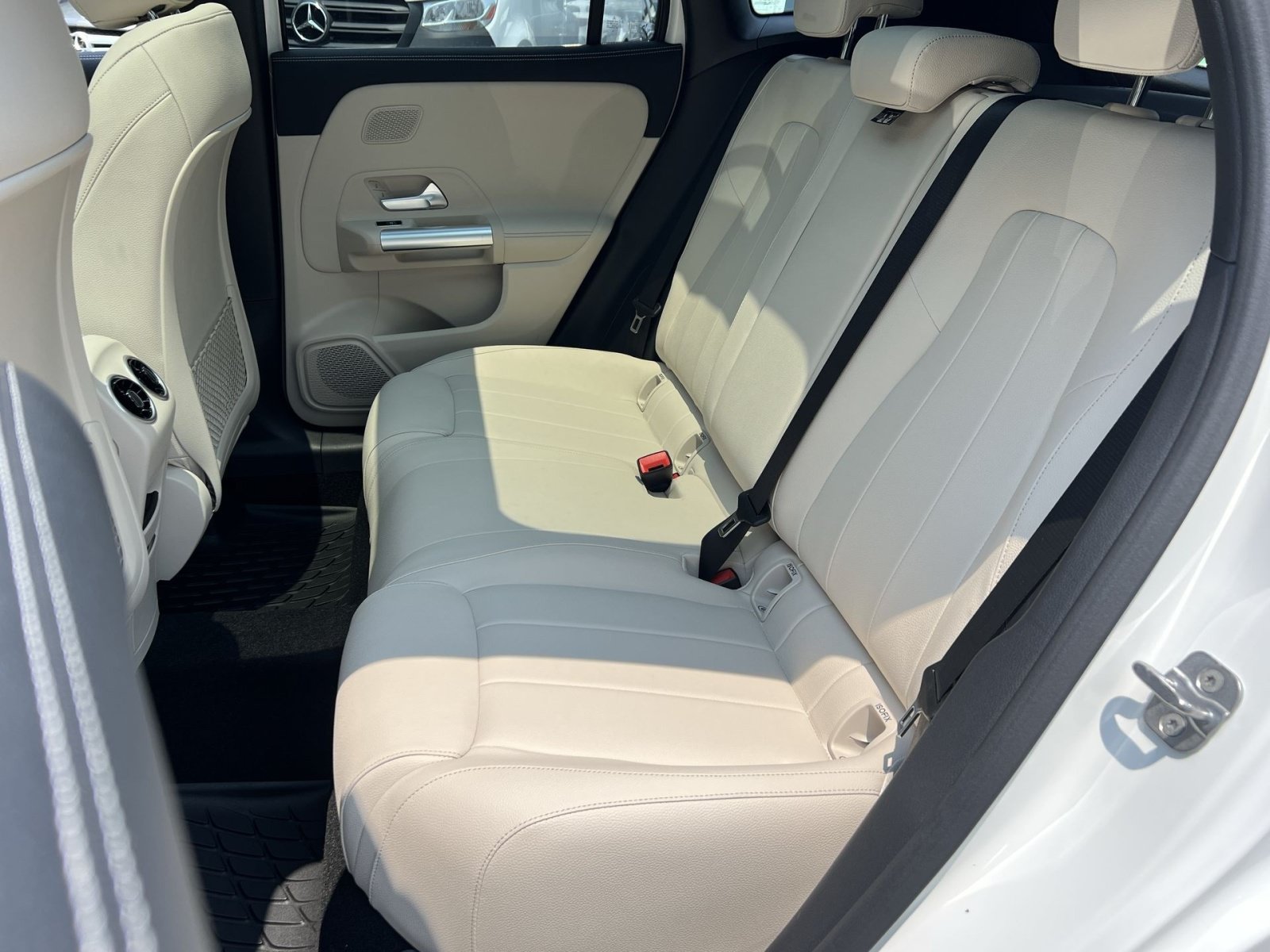 New 2026 Mercedes-Benz GLA 250 4MATIC image 30