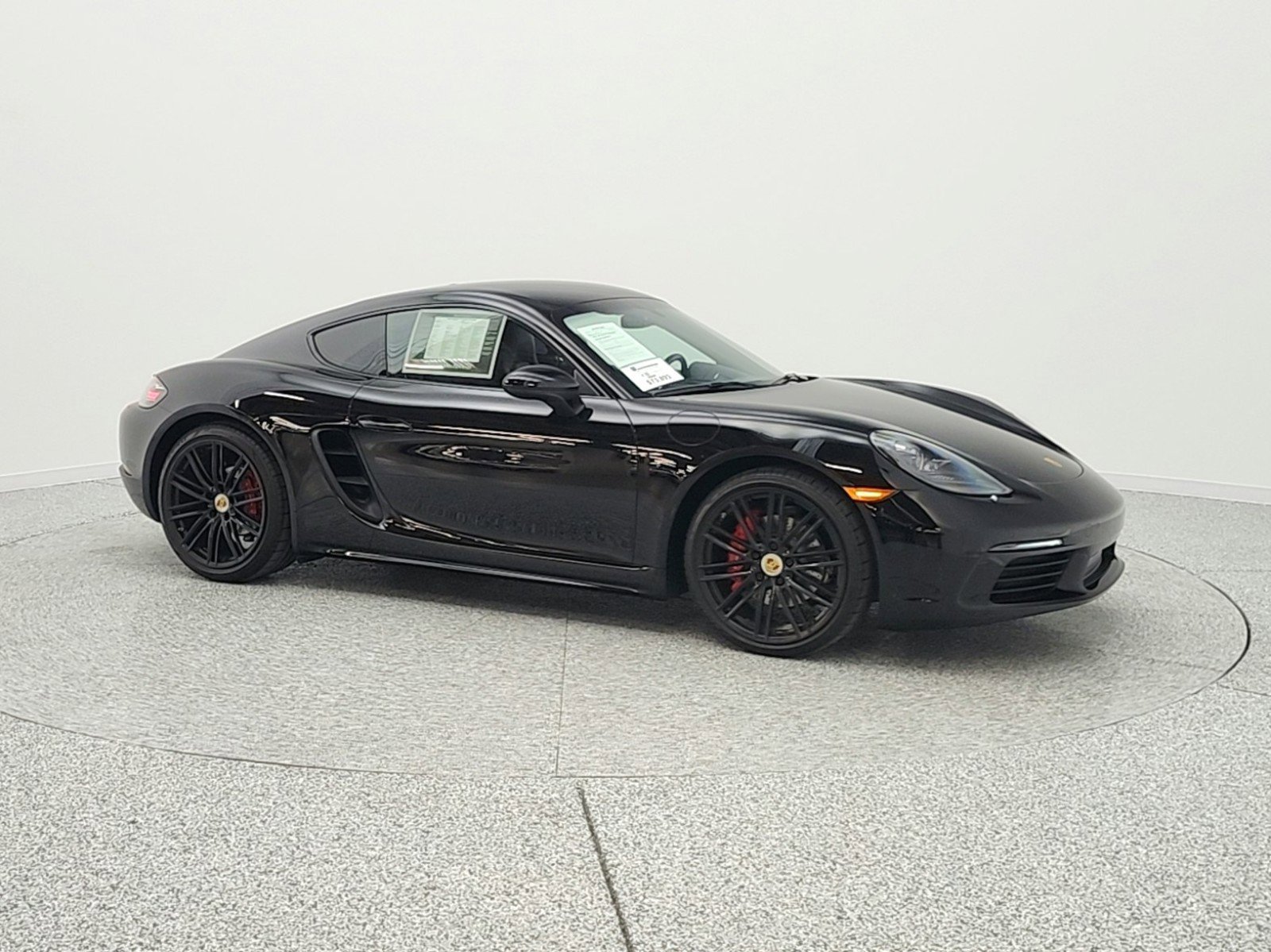 Used 2020 Porsche 718 Cayman S image 3