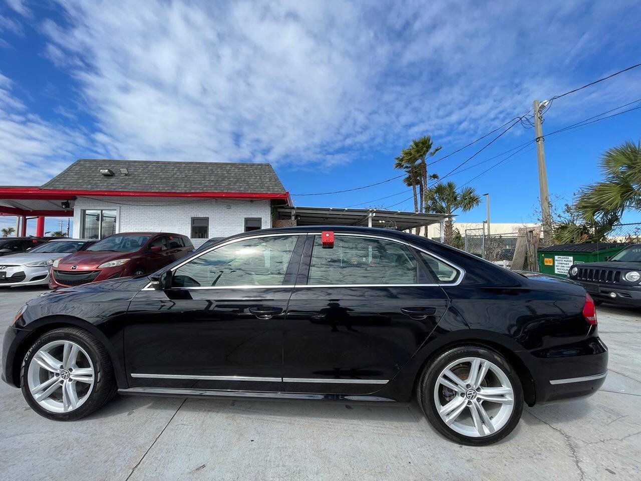 Used 2014 Volkswagen Passat 1.8T SEL Premium FWD image 17