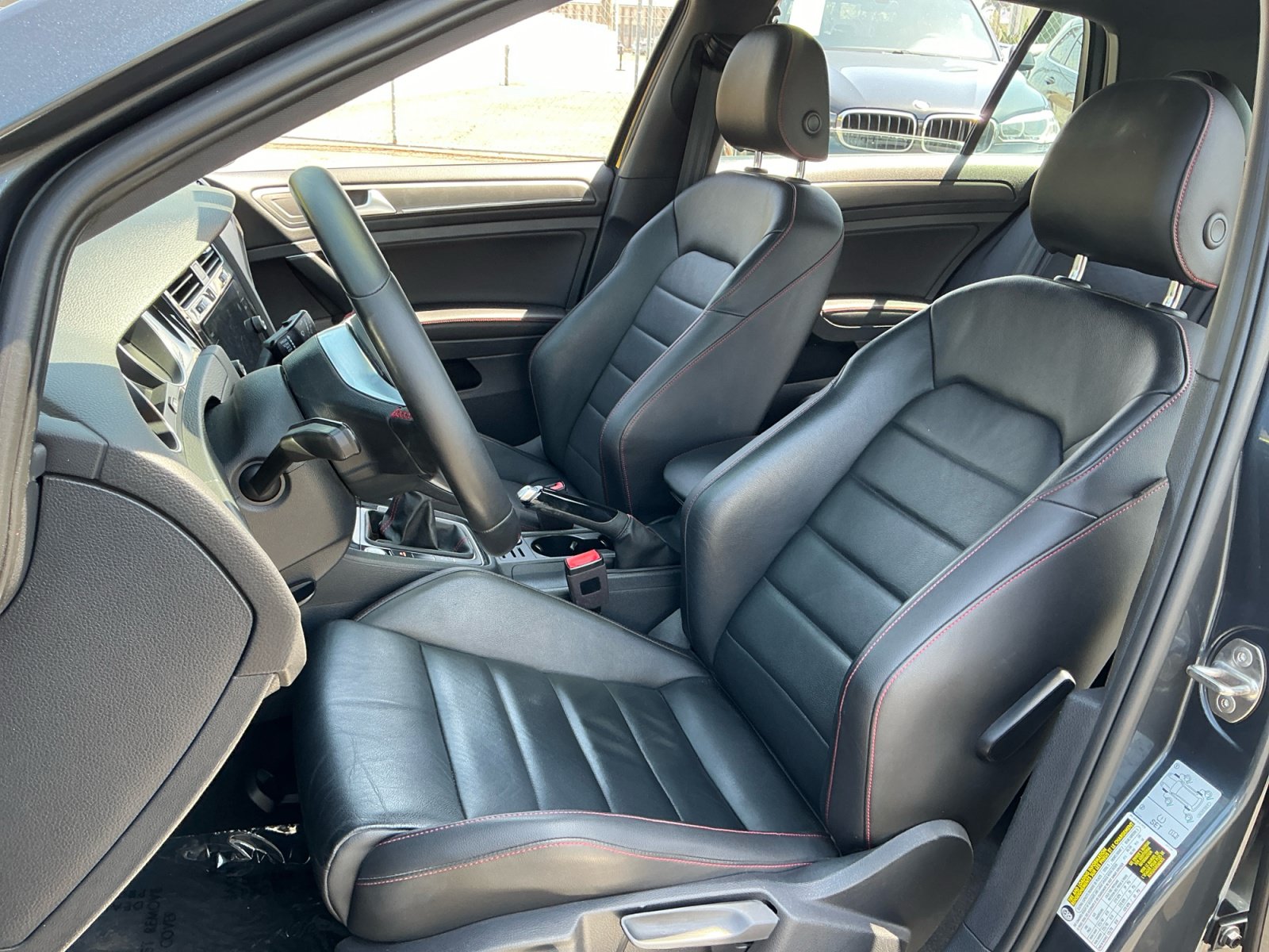 Used 2019 Volkswagen GTI SE w/ SE Experience Package FWD image 18
