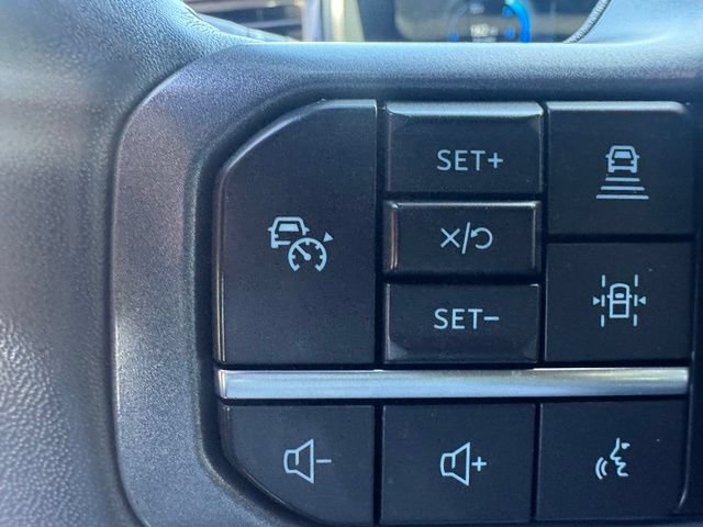 Used 2022 Ford F150 Lightning Lariat AWD/4WD image 25