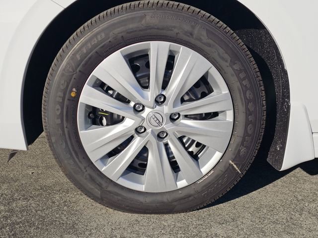 Used 2025 Nissan Sentra S image 9