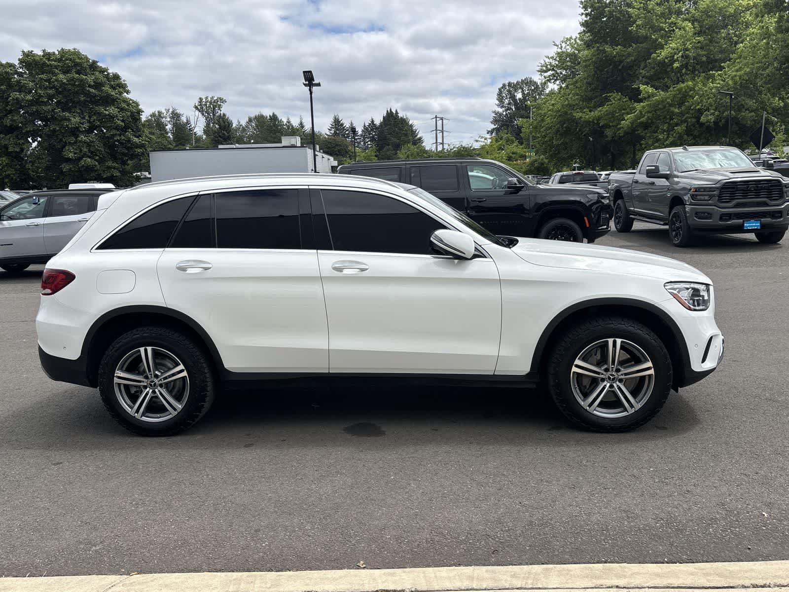 Used 2021 Mercedes-Benz GLC 300 4MATIC image 6