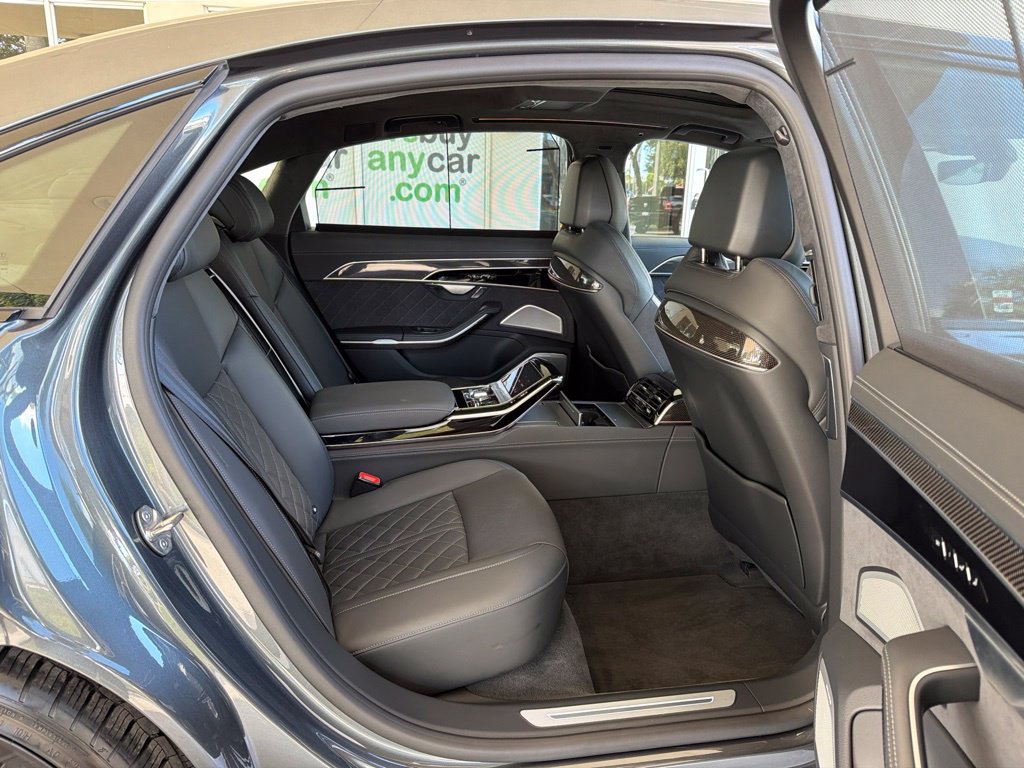 Used 2025 Audi S8 w/ Executive Package AWD/4WD image 33