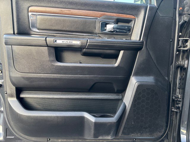 Used 2017 RAM 2500 Laramie image 8