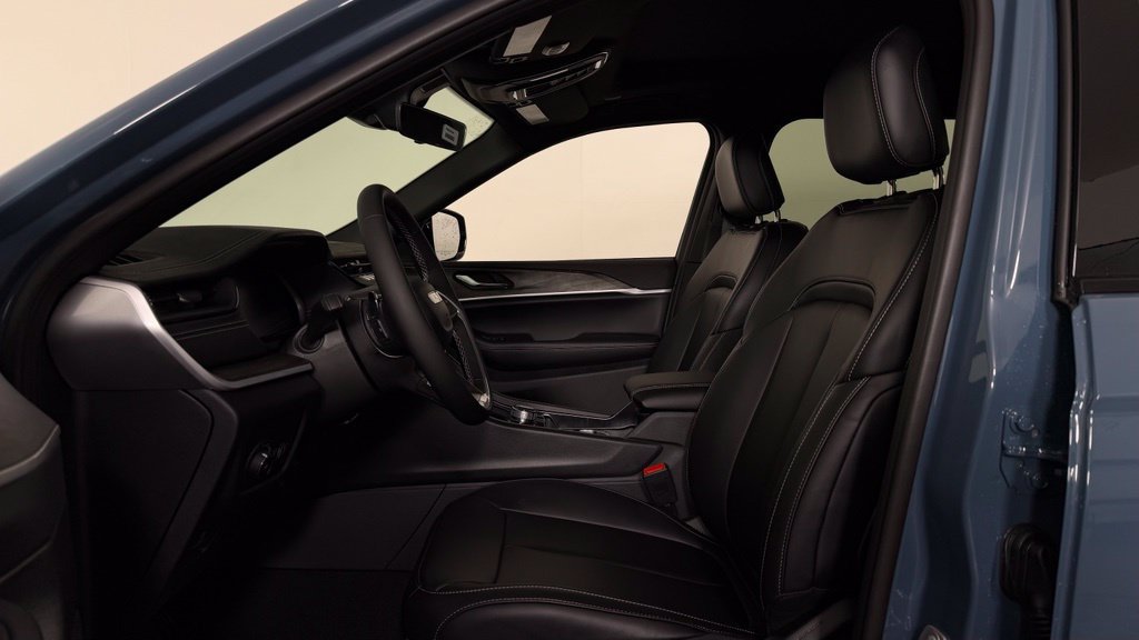 New 2027 Jeep Grand Cherokee L Limited AWD/4WD image 14