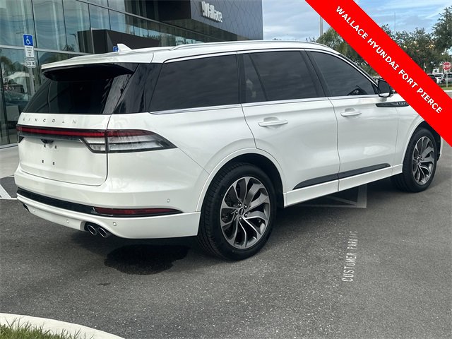 Used 2022 Lincoln Aviator Grand Touring w/ Equipment Group 301A image 7