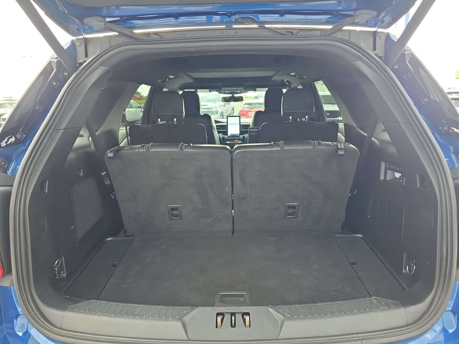 Used 2021 Ford Explorer ST w/ Equipment Group 401A AWD/4WD image 8