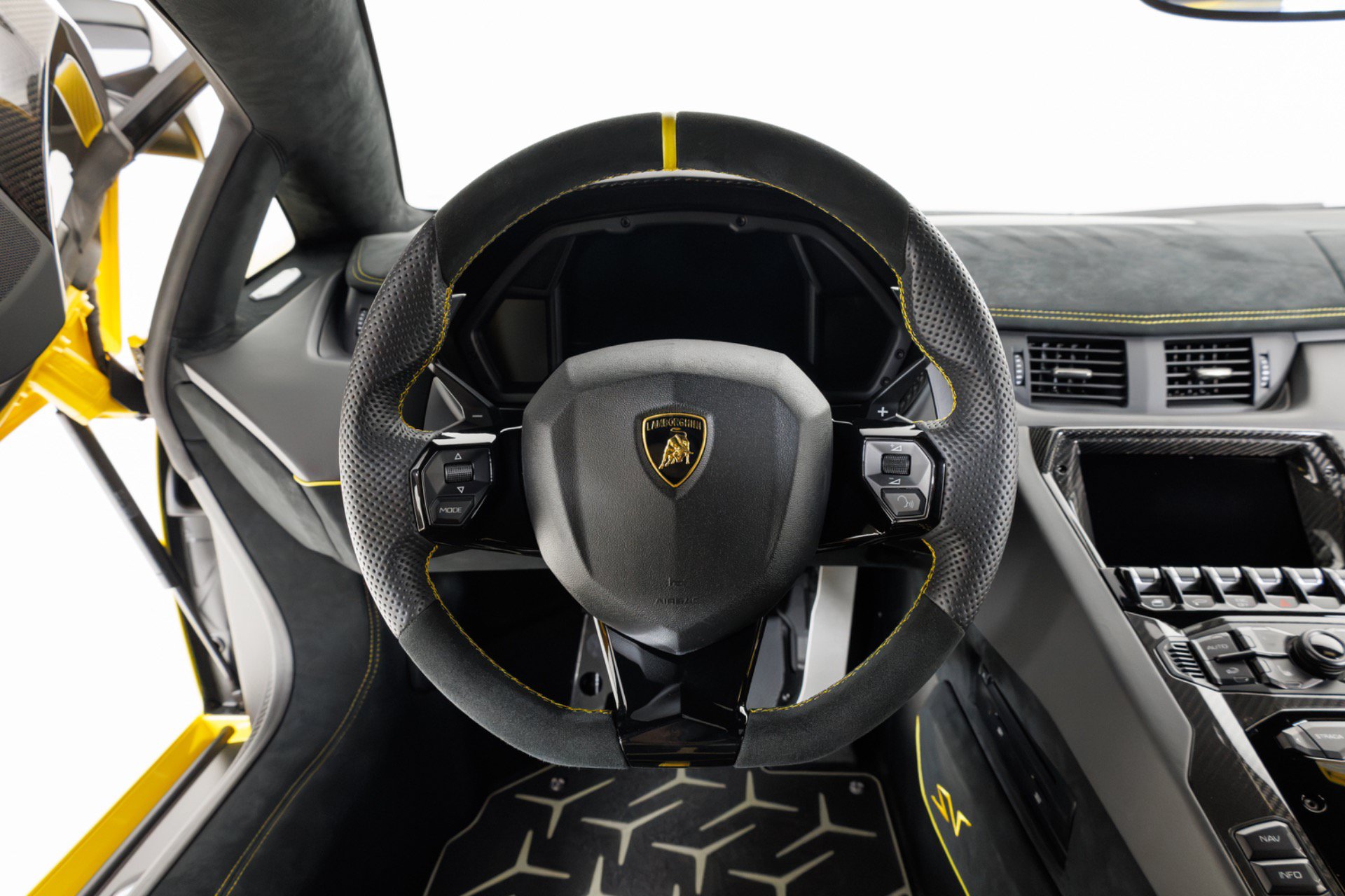 Used 2016 Lamborghini Aventador LP 750-4 Superveloce AWD/4WD image 21