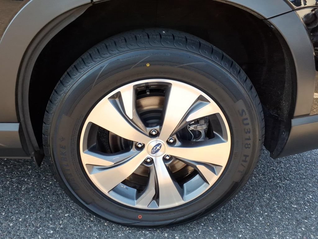 Certified 2023 Subaru Ascent Premium w/ Convenience Package AWD/4WD image 17