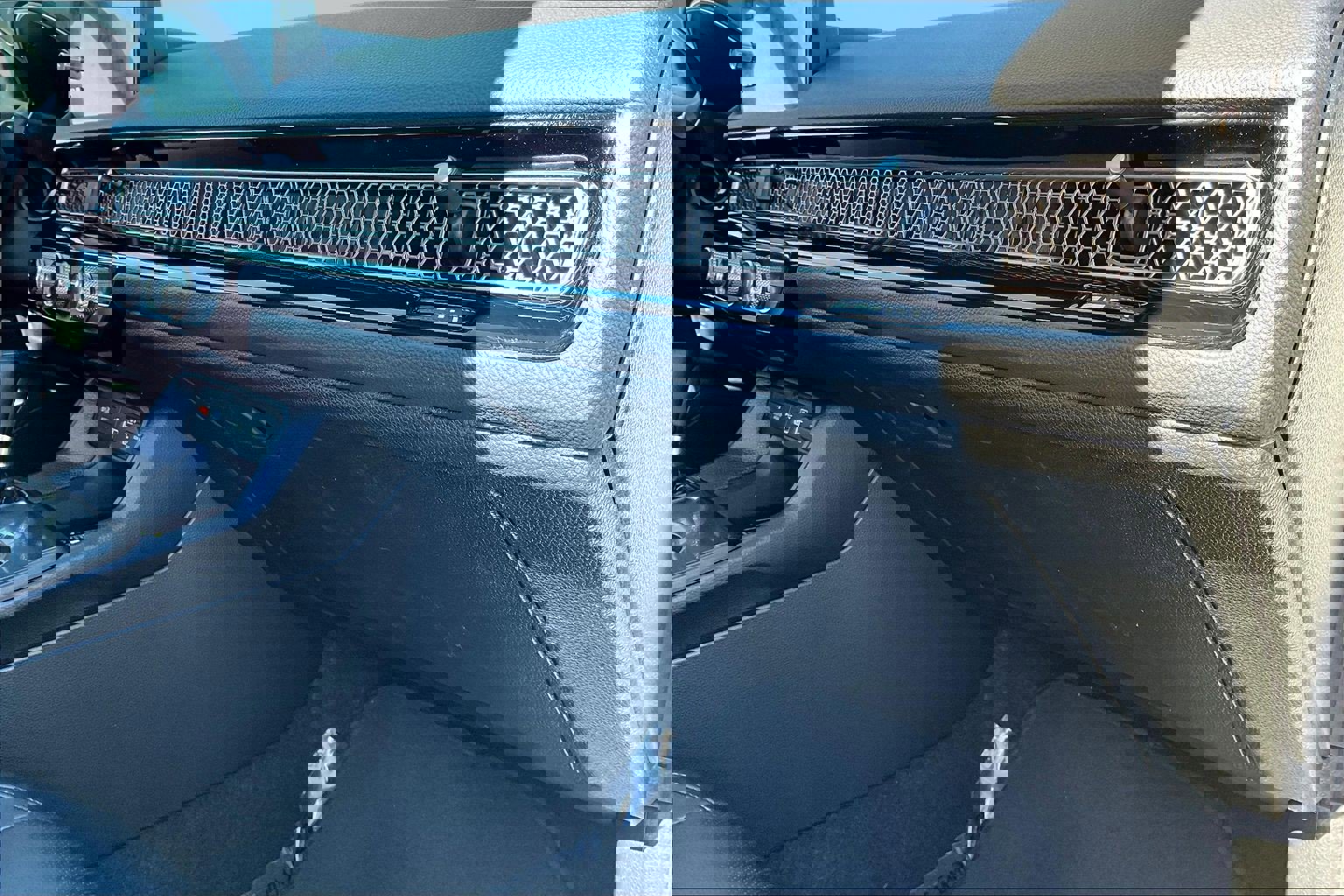 Used 2023 Honda Civic Touring image 26