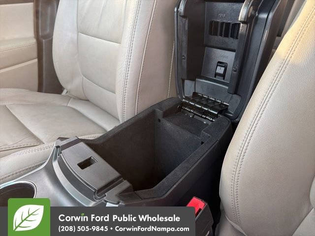 Used 2013 Ford Explorer XLT image 22