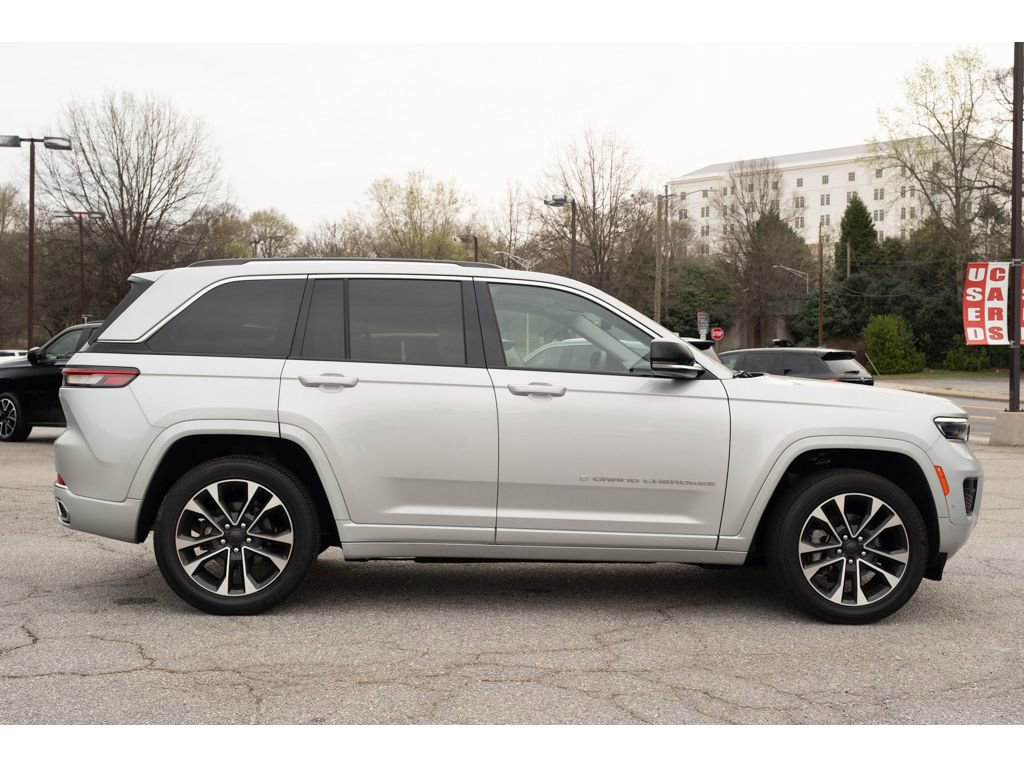 Used 2023 Jeep Grand Cherokee Overland image 8