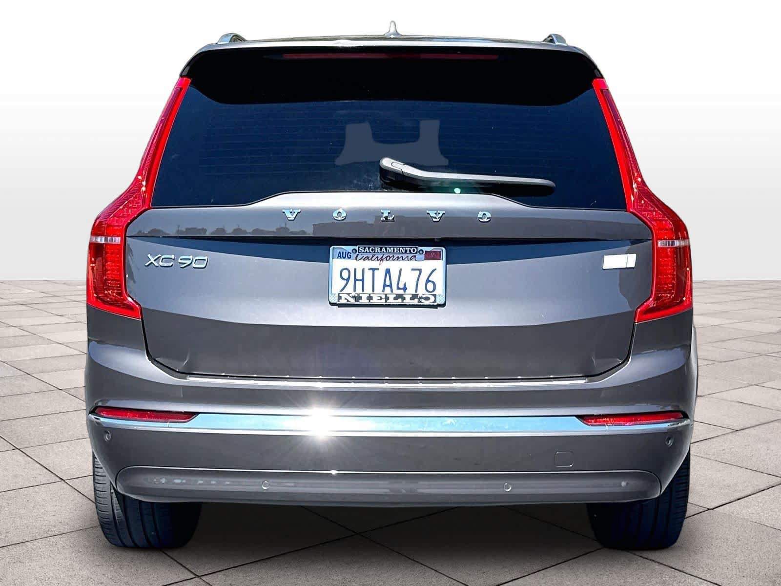 Used 2023 Volvo XC90 T8 Ultimate w/ Protection Package Premier AWD/4WD image 7