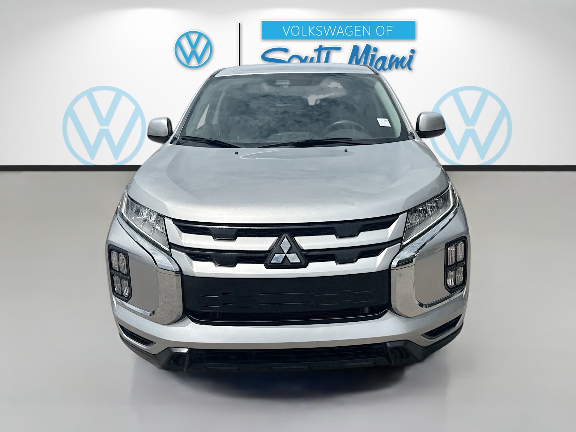 Used 2021 Mitsubishi Outlander Sport ES FWD image 2