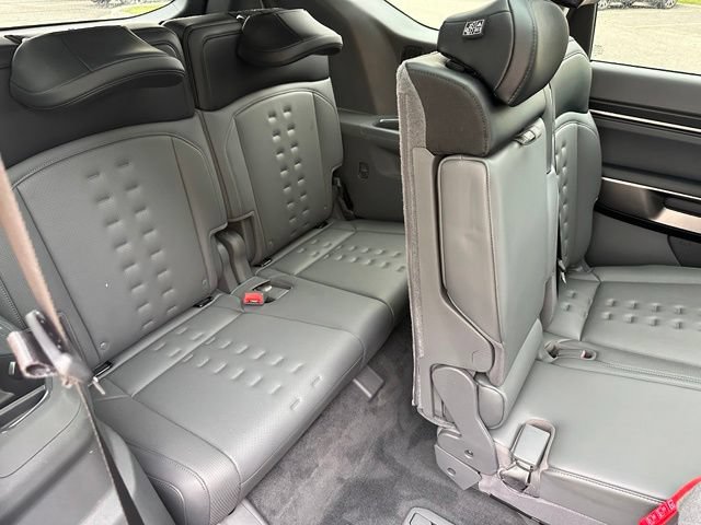 Used 2024 Kia EV9 Wind AWD/4WD image 11