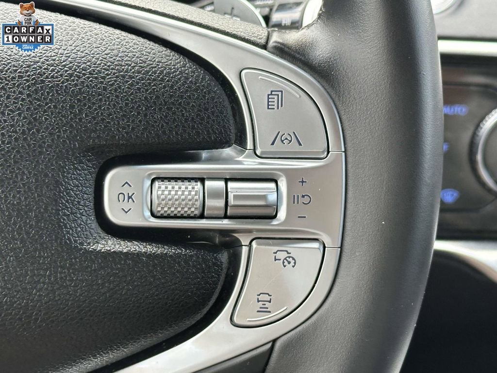 Used 2025 Genesis GV70 2.5T AWD/4WD image 21