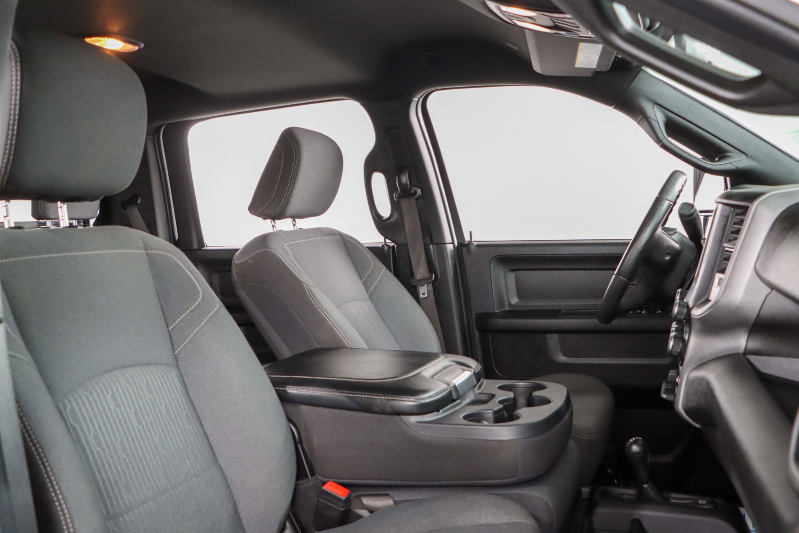 Used 2024 RAM 3500 Tradesman w/ Chrome Appearance Group image 26