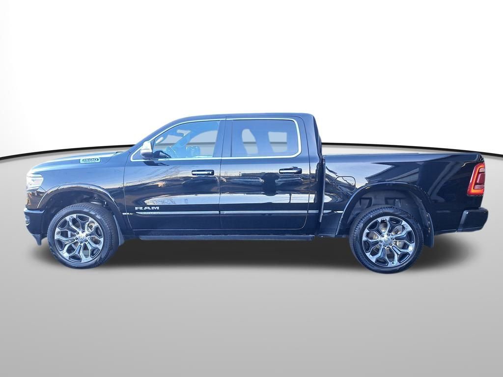 Used 2022 RAM 1500 Limited w/ Body-Colour Bumper Group image 2