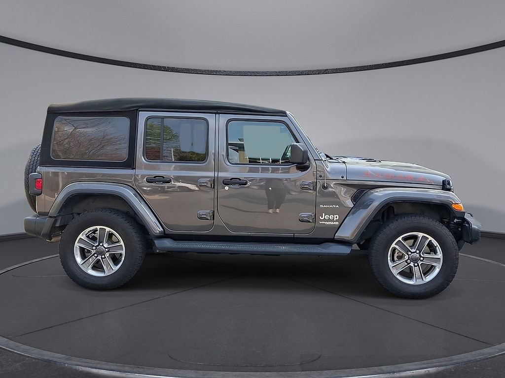 Used 2021 Jeep Wrangler Unlimited Sahara AWD/4WD image 26