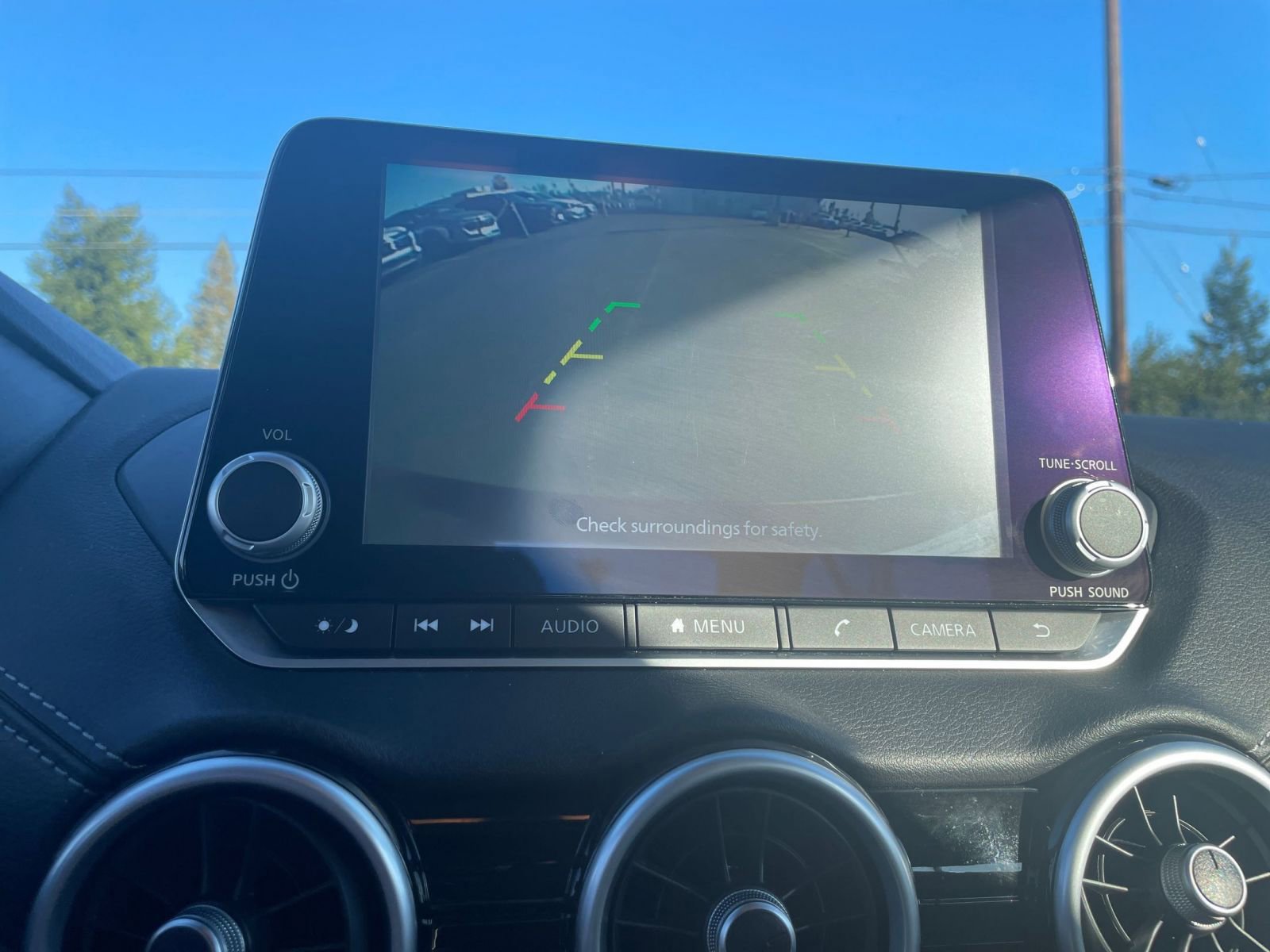 Used 2025 Nissan Sentra SV image 20