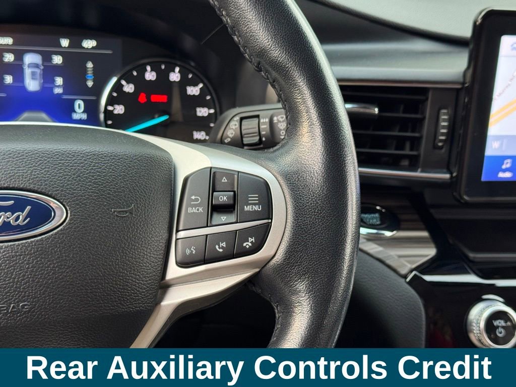 Used 2022 Ford Explorer Limited w/ Equipment Group 301A image 10